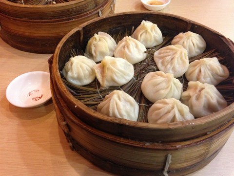 正- 鲁迅公园的佳家汤包)