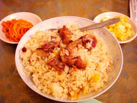 鸡肉抓饭 - 雁塔区的胡杨林餐厅)