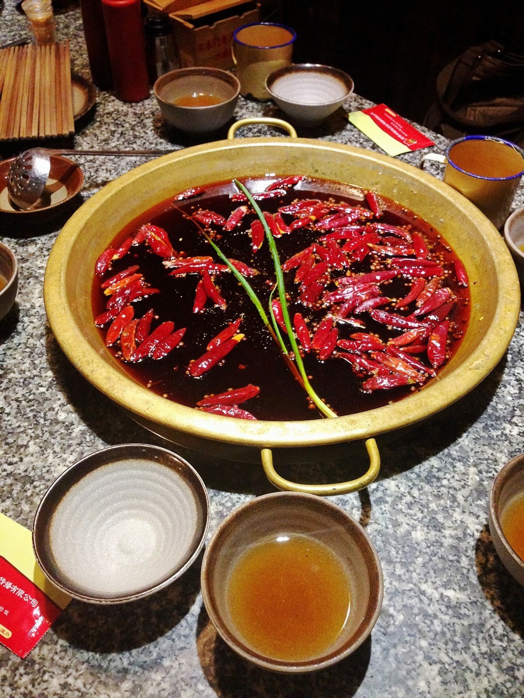 佬革命主题火锅