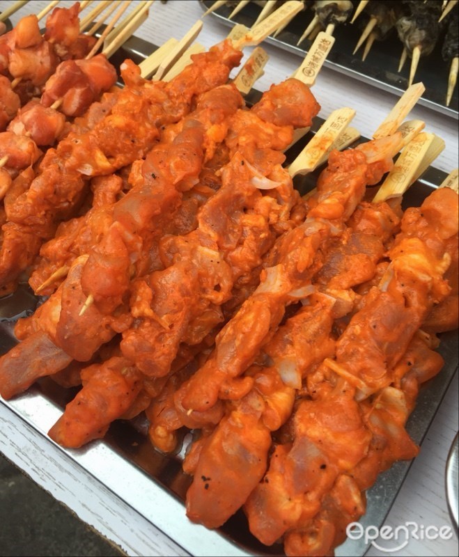 昌里路香酥鸡小摊