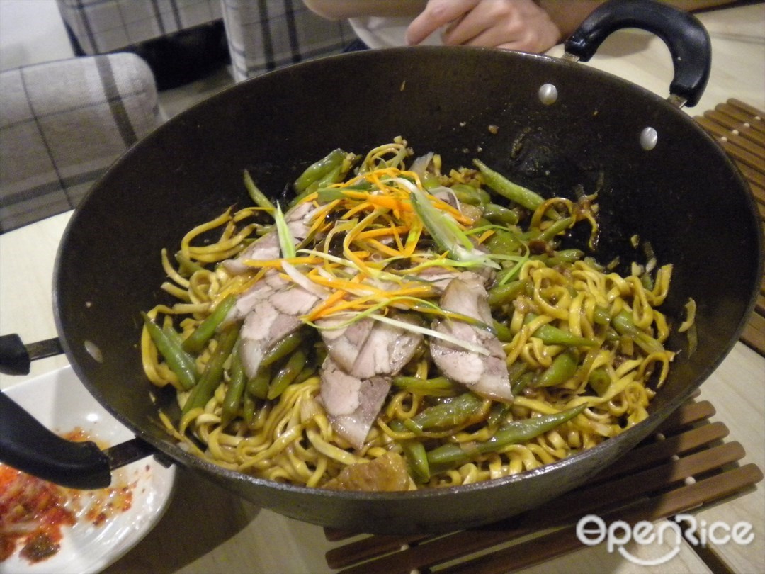 金豆角焖面