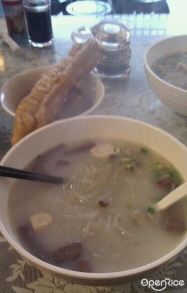 鸭血粉丝汤