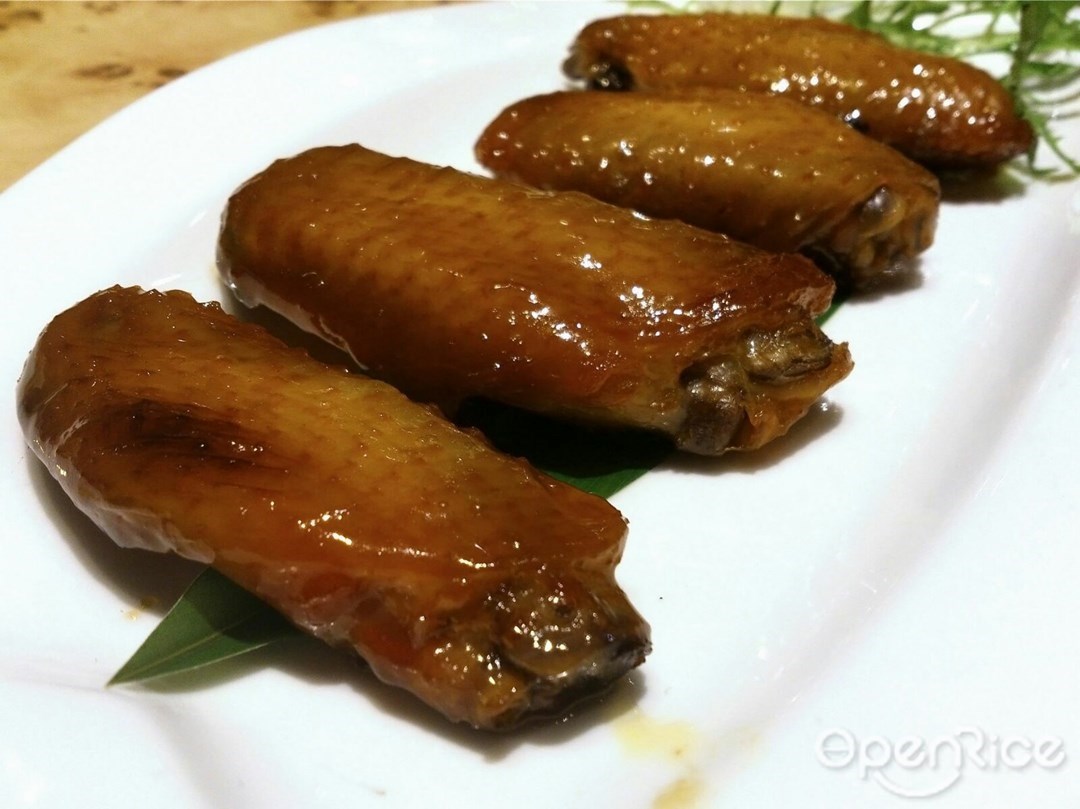 狮城阿隆肉骨茶