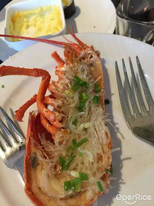 蓝钻国际美食自助百汇