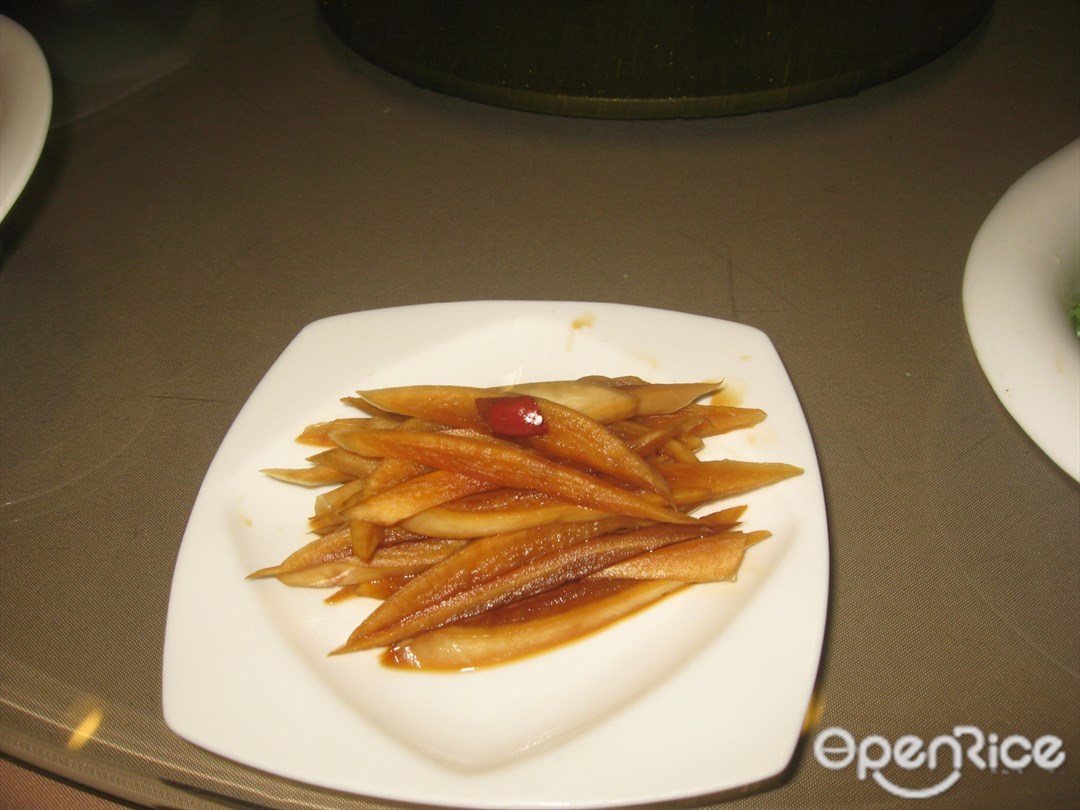 老人和饭店