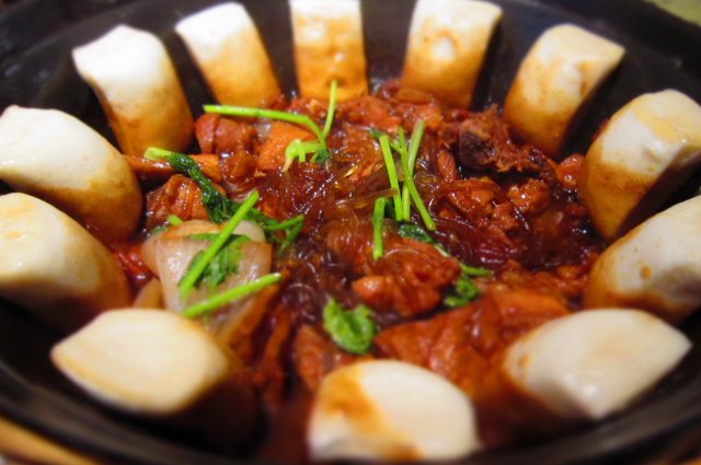 小鸡贴饃