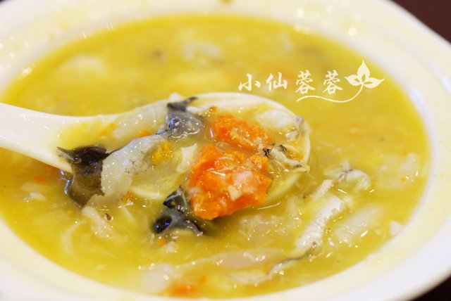 蟹粉烩鱼脑 