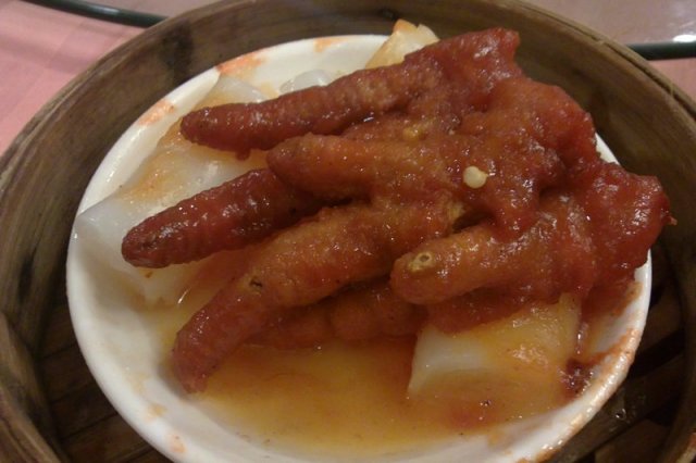 吃到一般的凤爪