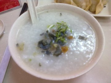 皮蛋瘦肉粥