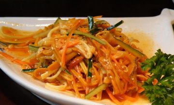 凉拌金针菇