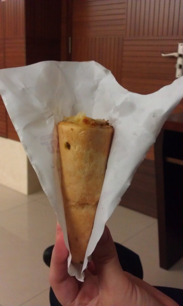 宫廷鸡肉比萨手卷