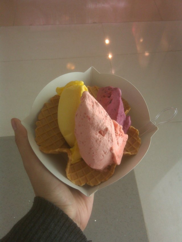 芒果 草莓 蓝莓