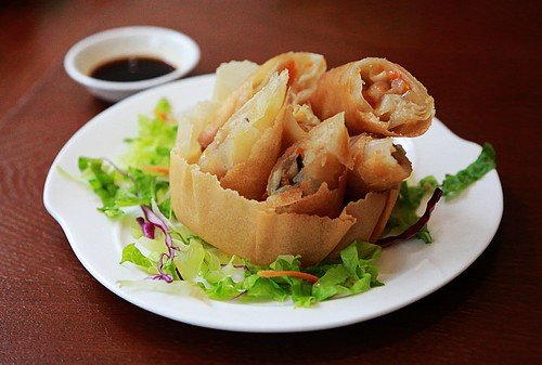春卷，嘿嘿，越式就肯定无粤式禁好食噶啦~
