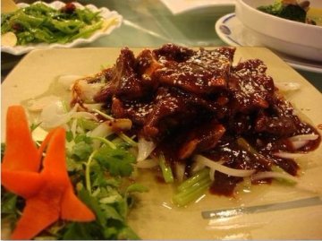 黑椒牛仔骨