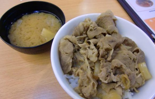 牛肉饭套餐