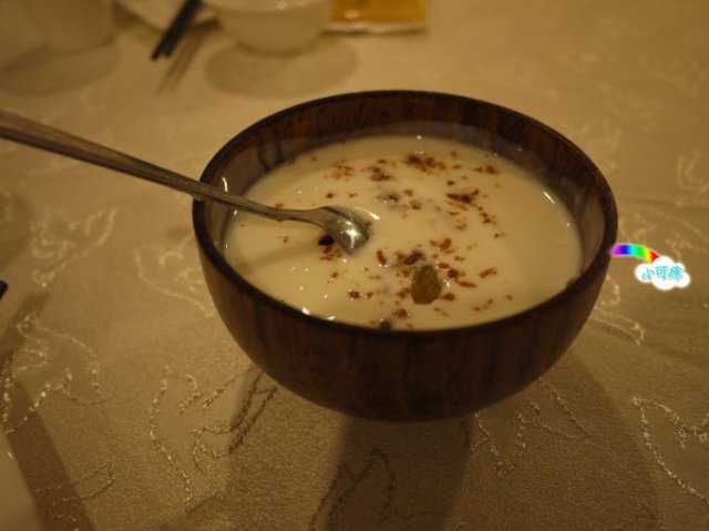 酸奶