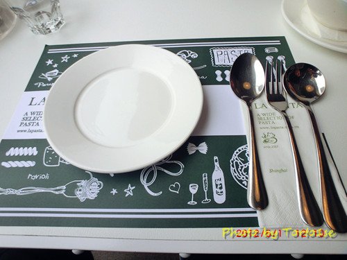 餐具
