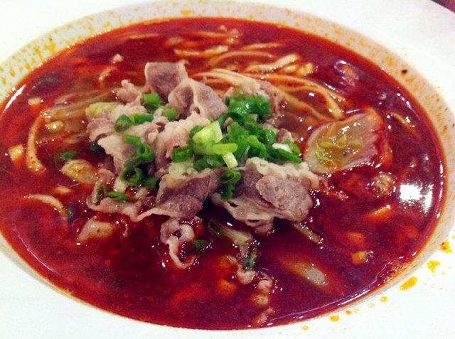 水煮牛肉面