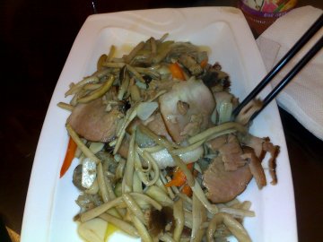 茶树菇炒腊肉