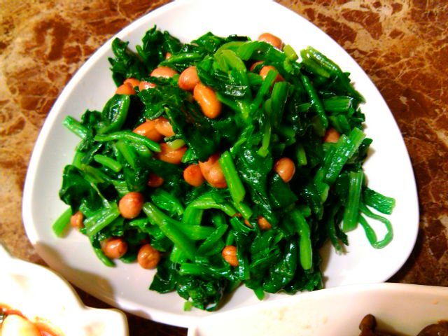 果仁菠菜