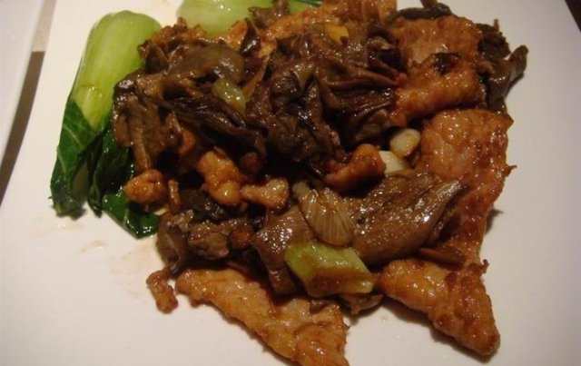 苔蘑过油肉