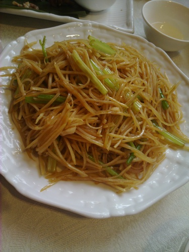 芹菜土豆丝