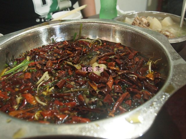 油黑得只想吐