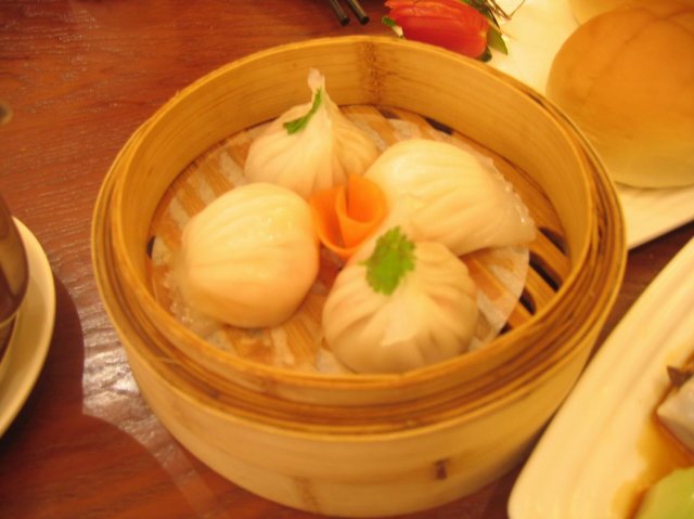 虾饺皇拼潮州香芹粉果