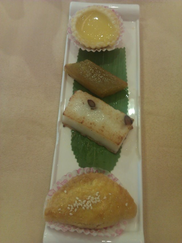 D:姜汁糕 淮山酥 腰豆糕 蛋挞