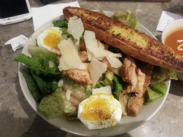 罗马生菜鸡肉沙拉