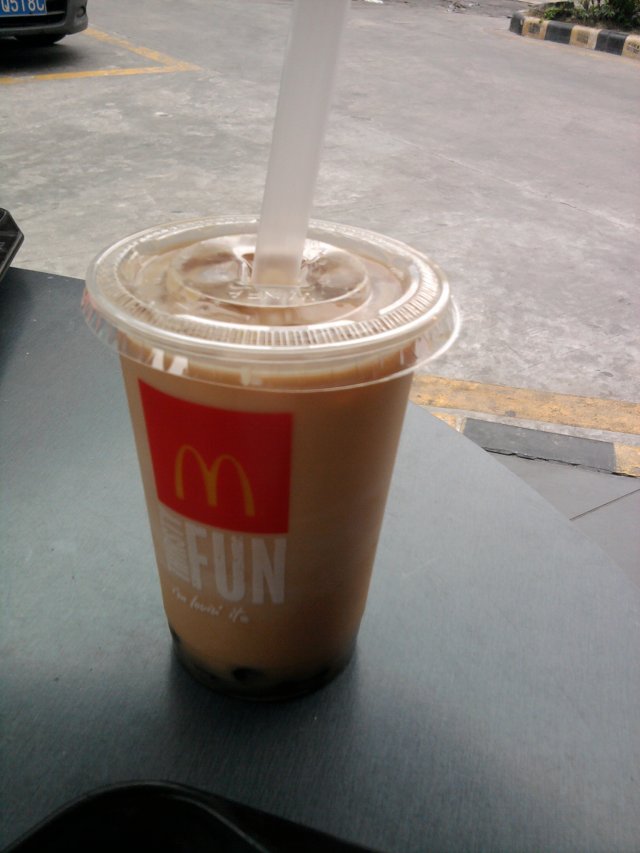 黑芝麻珍珠奶茶