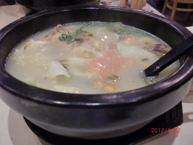老母鸡米线