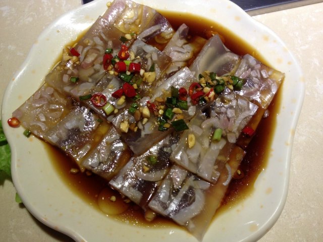 水晶肉皮冻