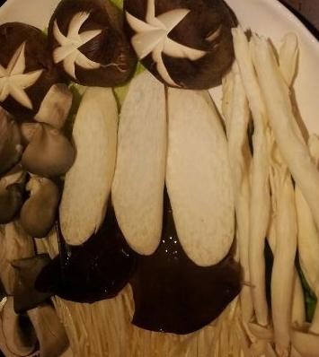 菌类拼盘