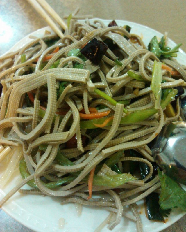 凉拌豆腐皮