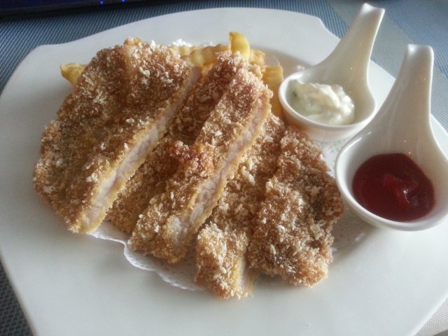 吉利猪扒加薯条