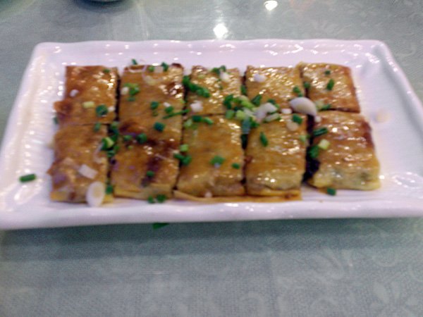 酱肉糯米蒸豆皮
