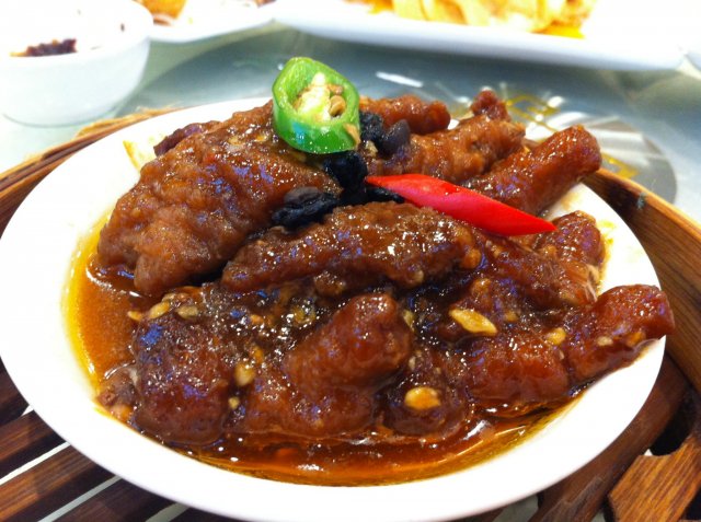 豉味香酱蒸凤爪