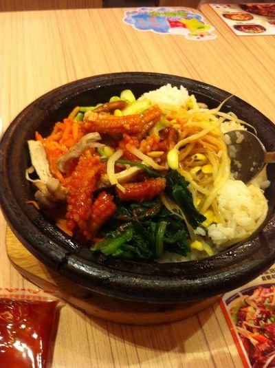 鱿鱼石锅拌饭