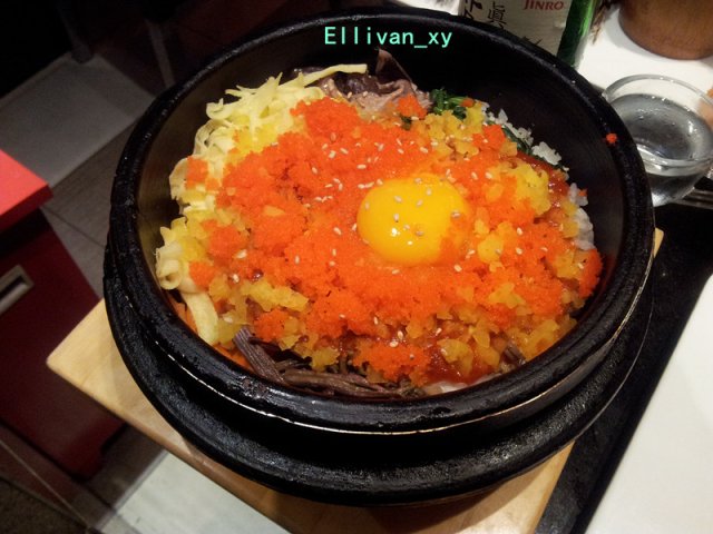 鱼子酱拌饭
