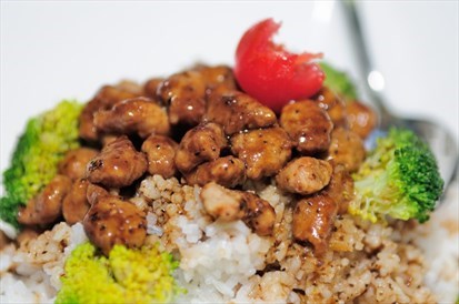 黑椒汁牛肉粒饭