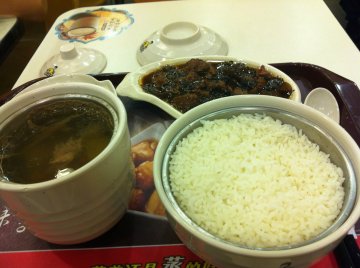 云耳焖鸭套餐