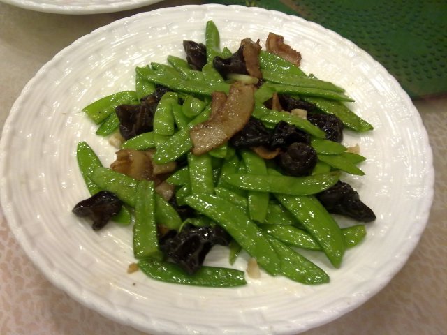 云耳兰豆炒猪肉