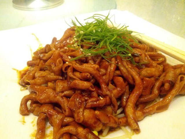 炒鹅肠
