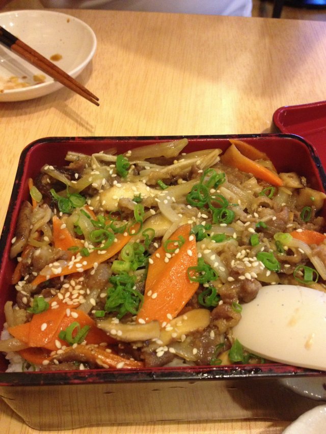 牛肉饭