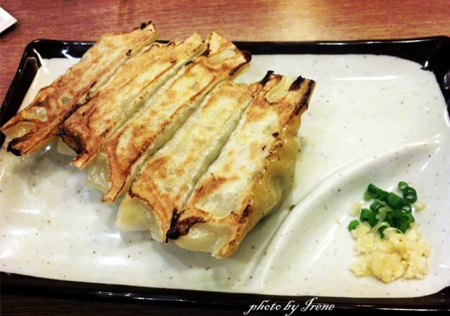 日式手造饺子