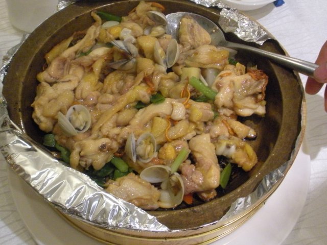 铜盘贝贝蒸鸡