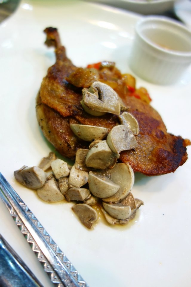 油封鸭腿
