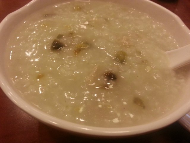 皮蛋瘦肉粥