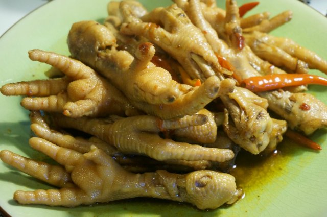 卤鸡爪